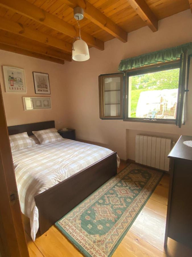 Casa Luisa Biedes, Pilona Villa Infiesto Dış mekan fotoğraf