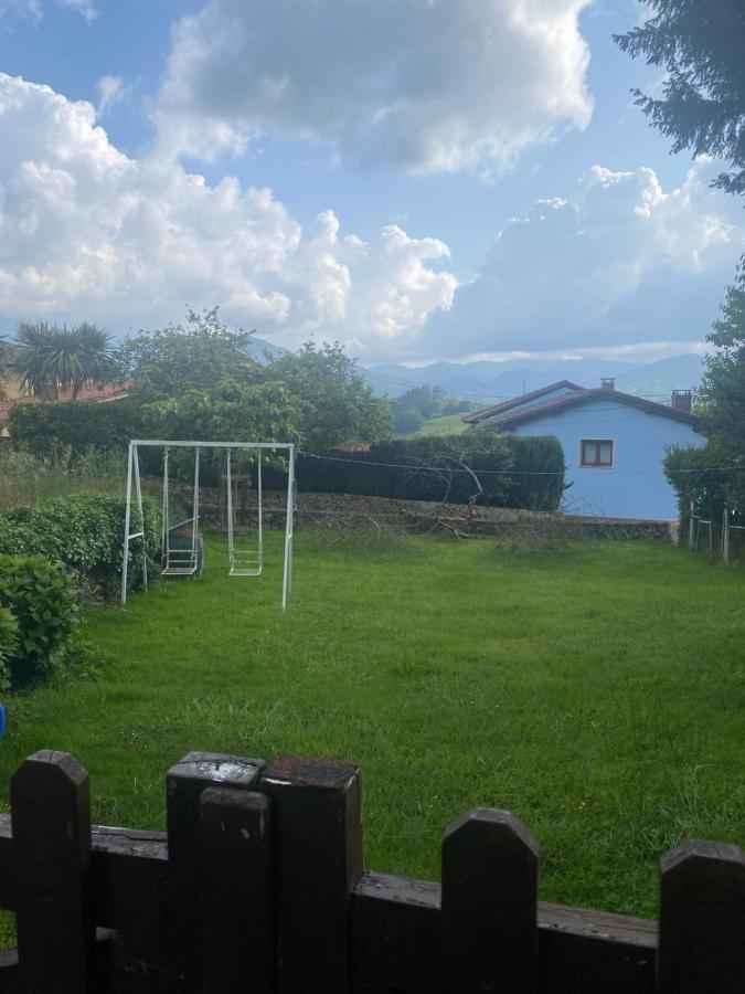 Casa Luisa Biedes, Pilona Villa Infiesto Dış mekan fotoğraf