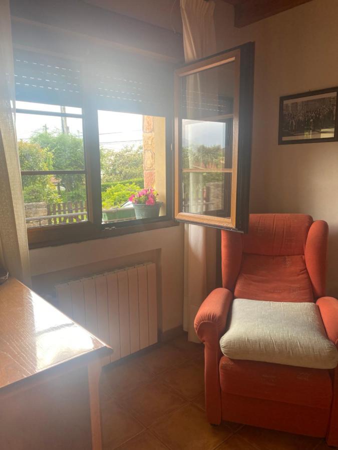 Casa Luisa Biedes, Pilona Villa Infiesto Dış mekan fotoğraf