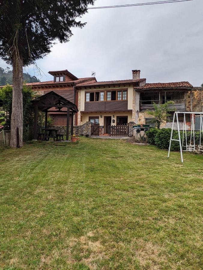 Casa Luisa Biedes, Pilona Villa Infiesto Dış mekan fotoğraf