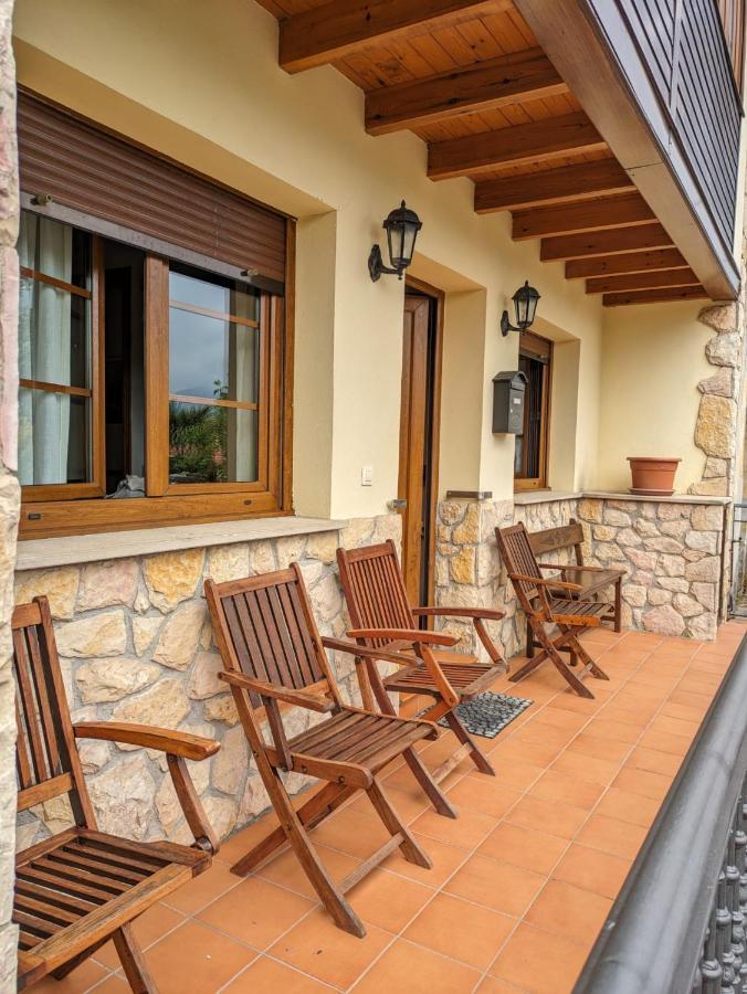 Casa Luisa Biedes, Pilona Villa Infiesto Dış mekan fotoğraf