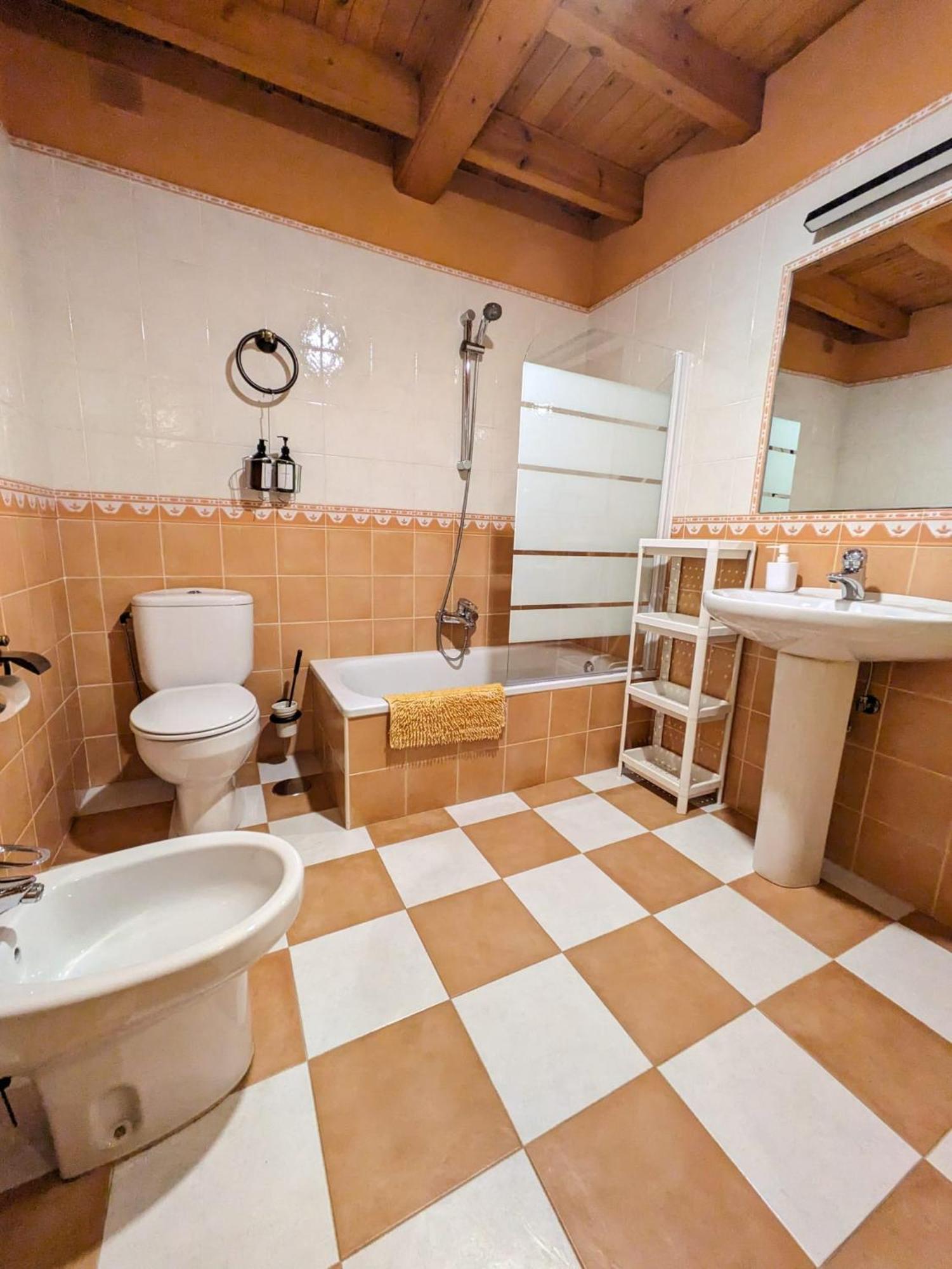 Casa Luisa Biedes, Pilona Villa Infiesto Dış mekan fotoğraf