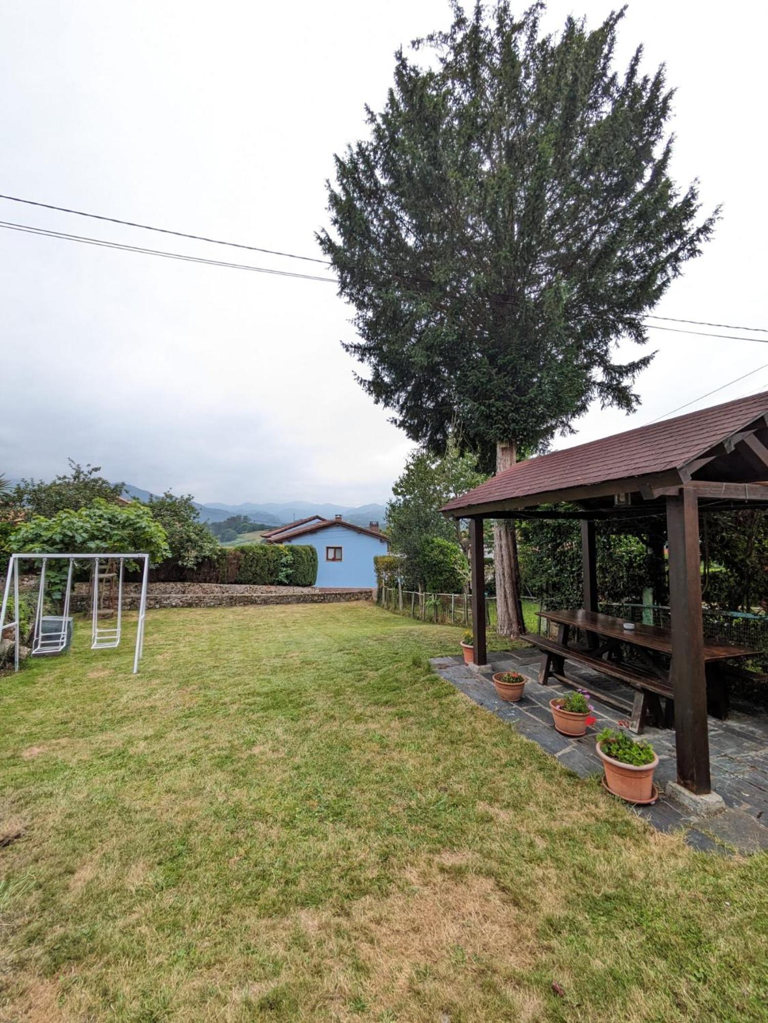 Casa Luisa Biedes, Pilona Villa Infiesto Dış mekan fotoğraf